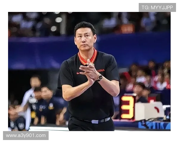 李楠三年禁赛期满复出加盟北京男篮教练组